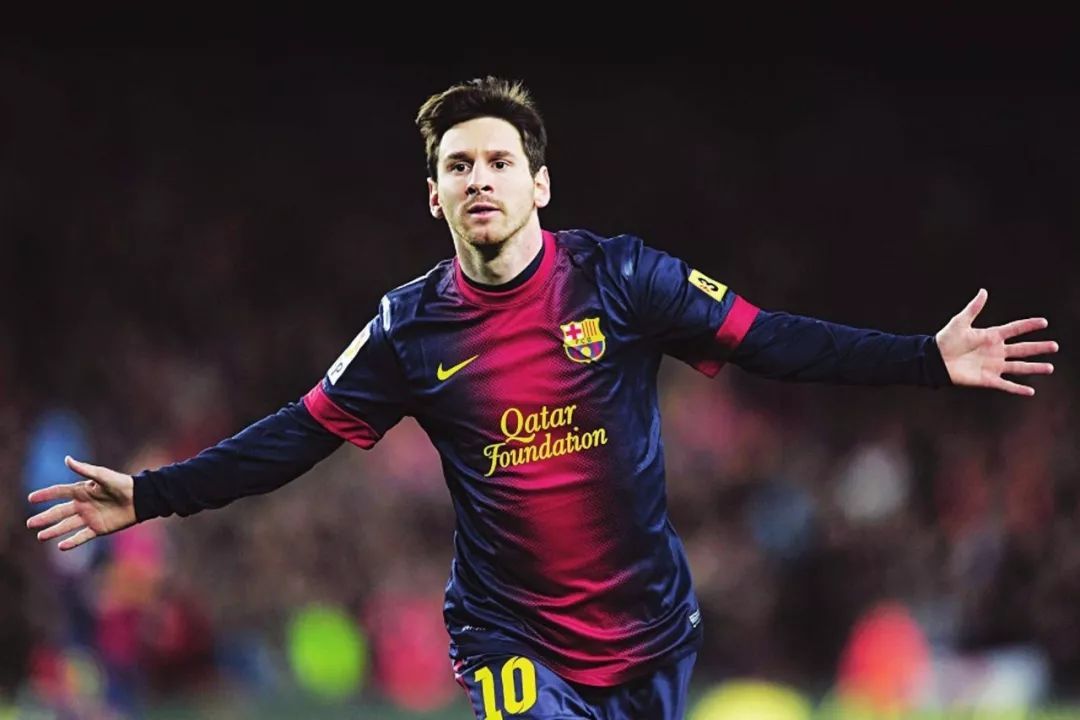 约基奇单节7中7怒砍19分，掘金单节轰下40分（约基奇单节7投全中砍下19分，掘金一节轰出40分）