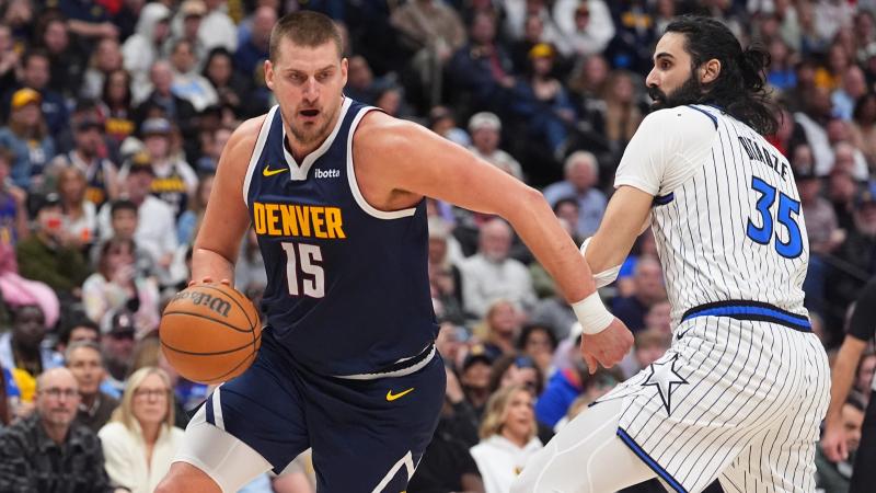 辽超总决赛：大连队4-0本溪队夺冠，王宏有、王跃皓分别双响（辽超总决赛大连4-0完胜本溪捧杯 王宏有与王跃皓各梅开二度）