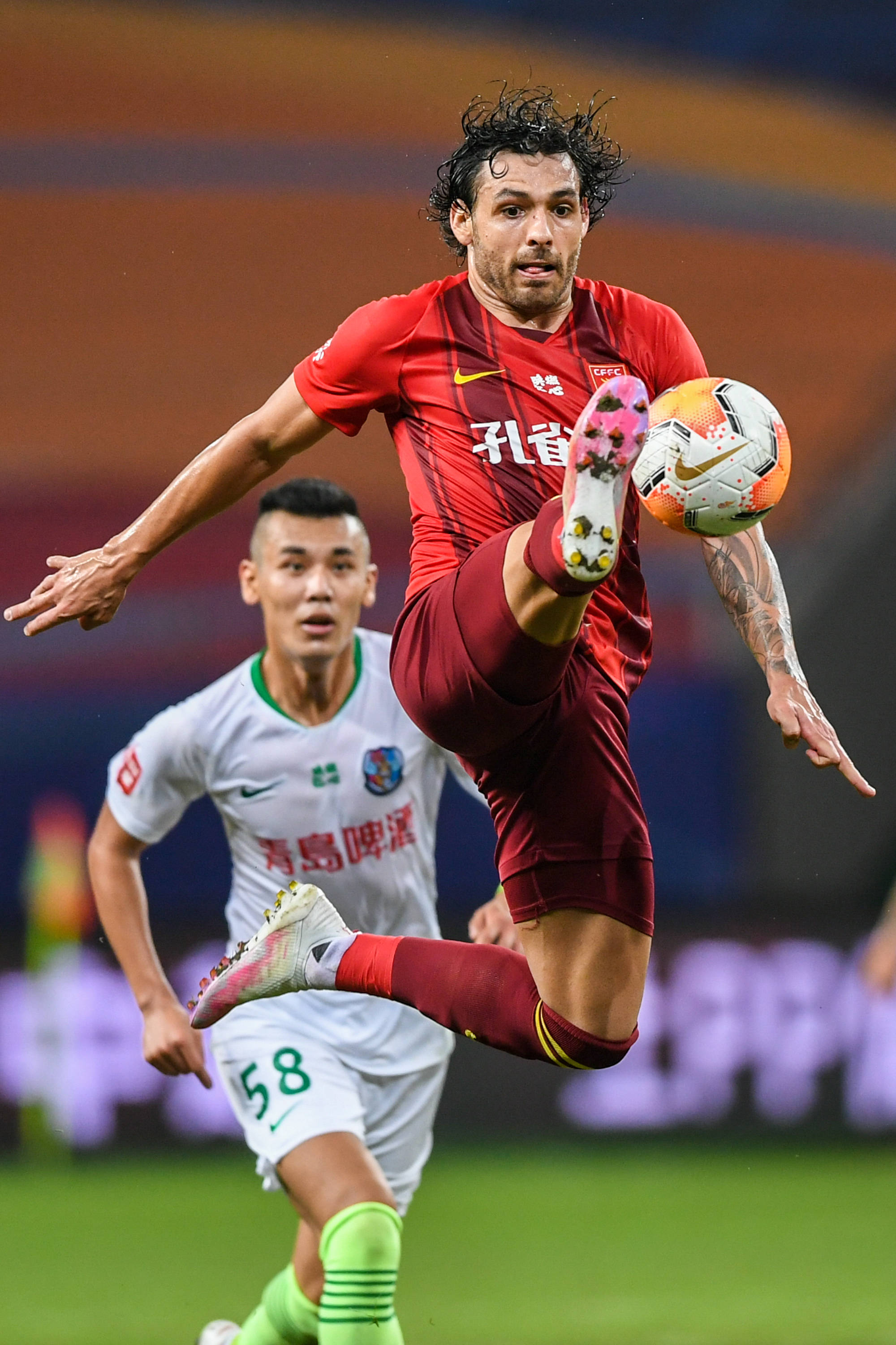 新一轮的欧冠势力版图更新：本轮阿森纳击败拜仁慕尼...（欧冠格局再洗牌：阿森纳本轮力克拜仁慕尼黑）