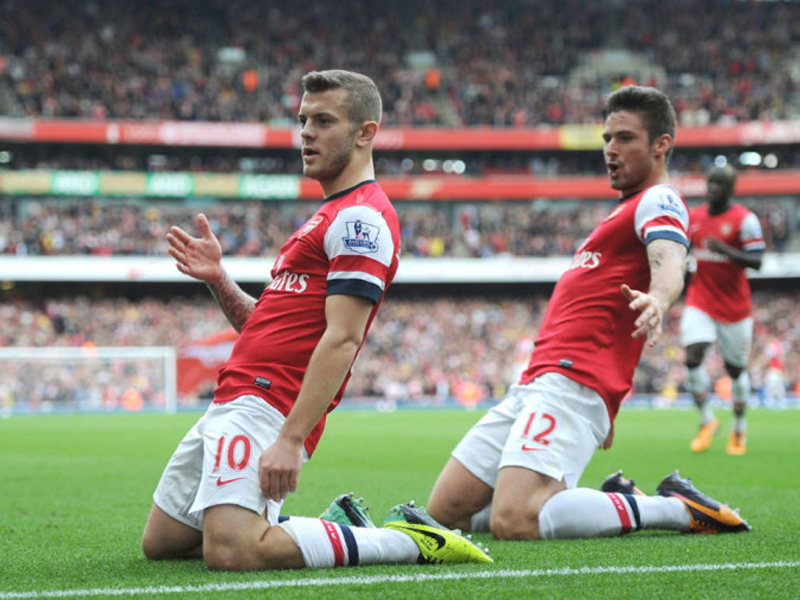 申花客战津门虎：双方均四外援出战，李可首发，阿代米替补（申花客场挑战津门虎：两队同派四外援，李可先发，阿代米列替补）