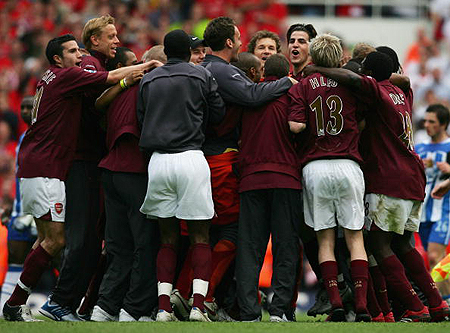 前裁判：米兰确实不该被判点球，但主裁判给的理由有问题（前裁判：米兰点球本不该判，主裁解释站不住脚）