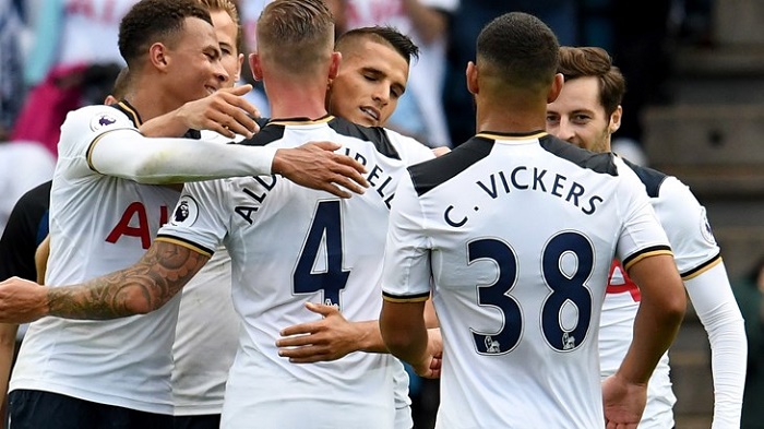 表现出色，托纳利当选欧冠纽卡vs毕尔巴鄂全场最佳球员（托纳利闪耀全场，荣膺欧冠纽卡vs毕尔巴鄂最佳球员）