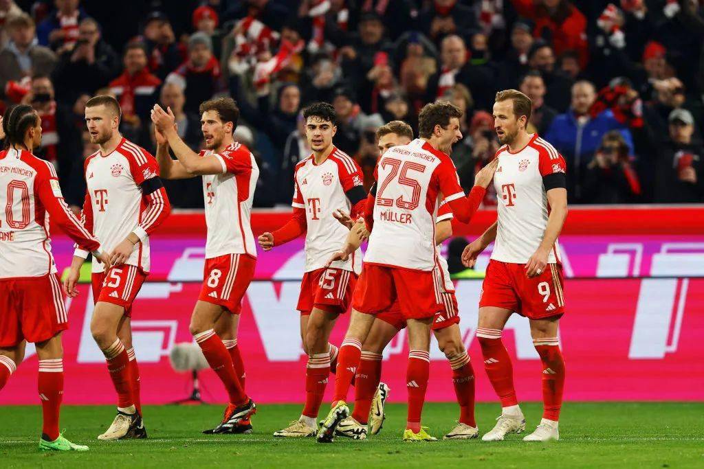 前12居然没有罗哥的名场面，按理来说哪怕硬投，凭...（榜单前12竟无罗哥名场面，按说就算硬投也该有一席之地）