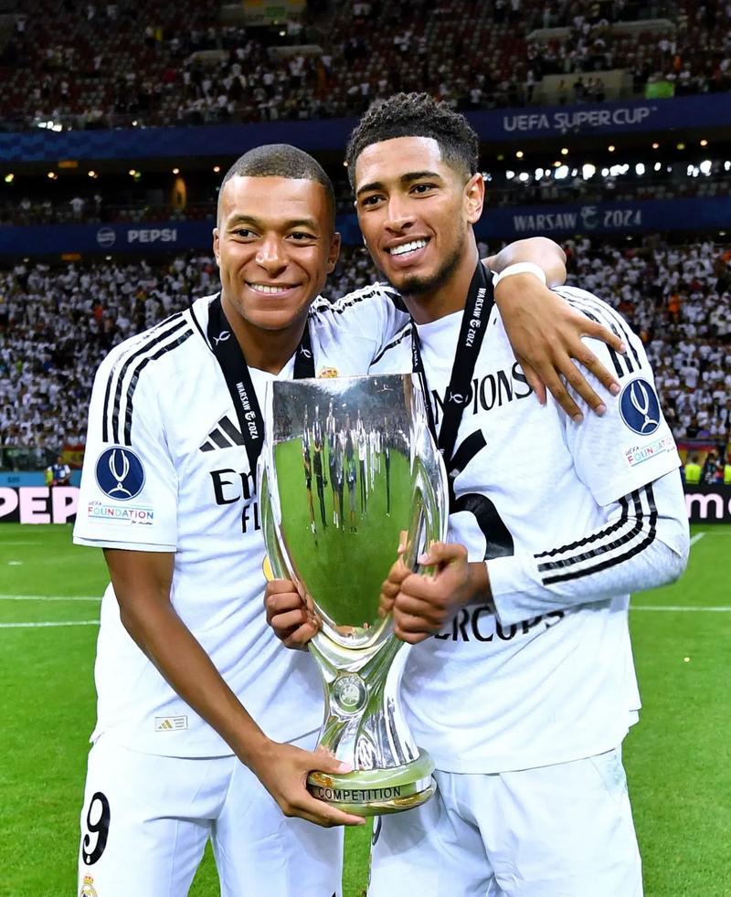 纳格尔斯曼：我心中已有世界杯理想阵容，球队需专注提升水平（纳格尔斯曼：世界杯理想阵已定，球队需专注提升）