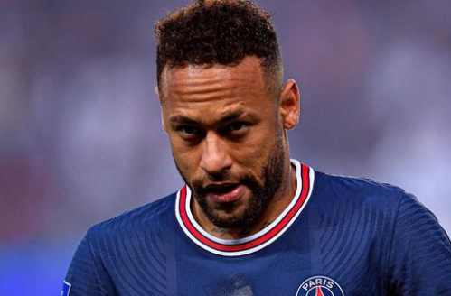 记者：帕拉西奥斯或1月租借离队，巴西&墨西哥俱乐部对其有意（记者称帕拉西奥斯可能1月租借离队，巴西和墨西哥球队有意）